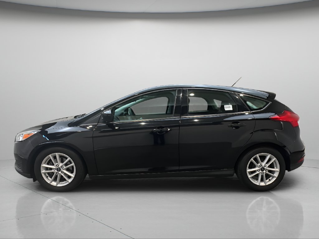 Used 2018 Ford Focus SE FWD image 4