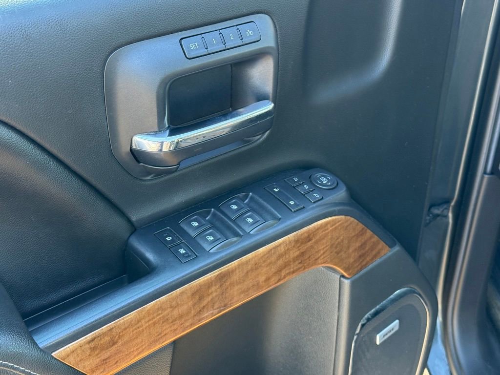 Used 2017 Chevrolet Silverado 1500 LTZ w/ Sport Package image 11