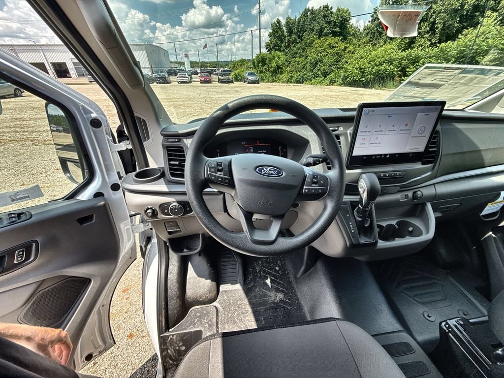 New 2026 Ford Transit 150 Low Roof w/ Load Area Protection Package RWD image 11