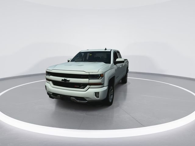 Used 2018 Chevrolet Silverado 1500 LT w/ All Star Edition image 4