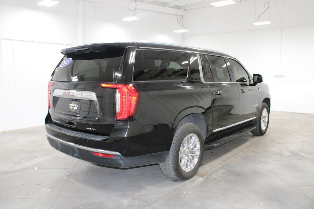 Used 2023 GMC Yukon XL SLT w/ SLT Luxury Package RWD image 9