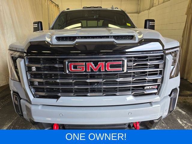 Used 2024 GMC Sierra 3500 AT4 w/ AT4 Premium Plus Package AWD/4WD video 3
