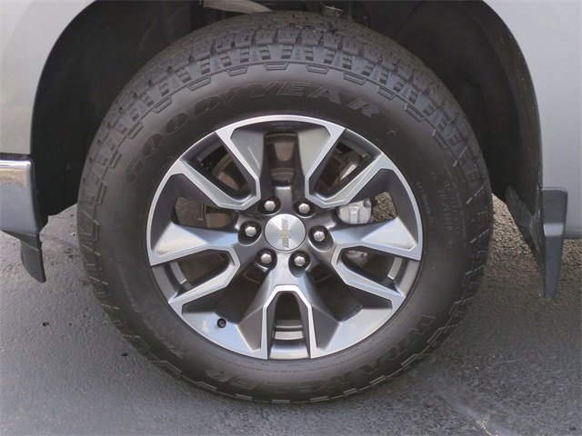 Certified 2024 Chevrolet Silverado 1500 LT image 32