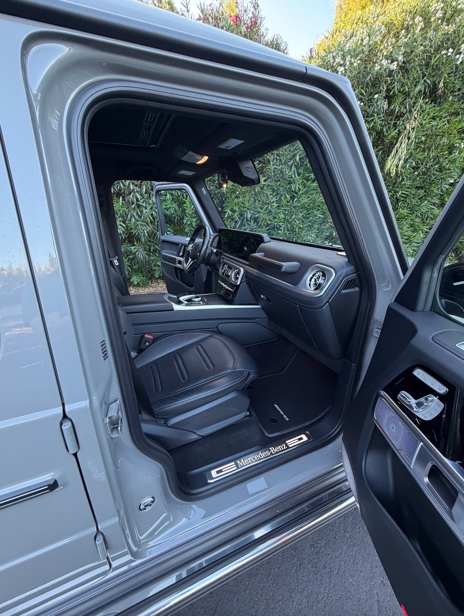 Used 2023 Mercedes-Benz G 550 image 4