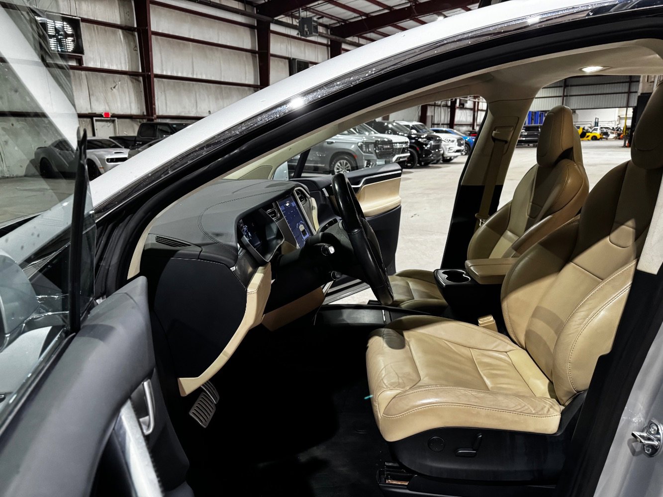 Used 2017 Tesla Model X P100D image 13