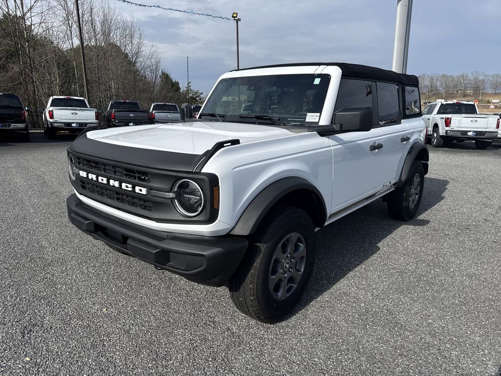 Used 2025 Ford Bronco Big Bend image 3