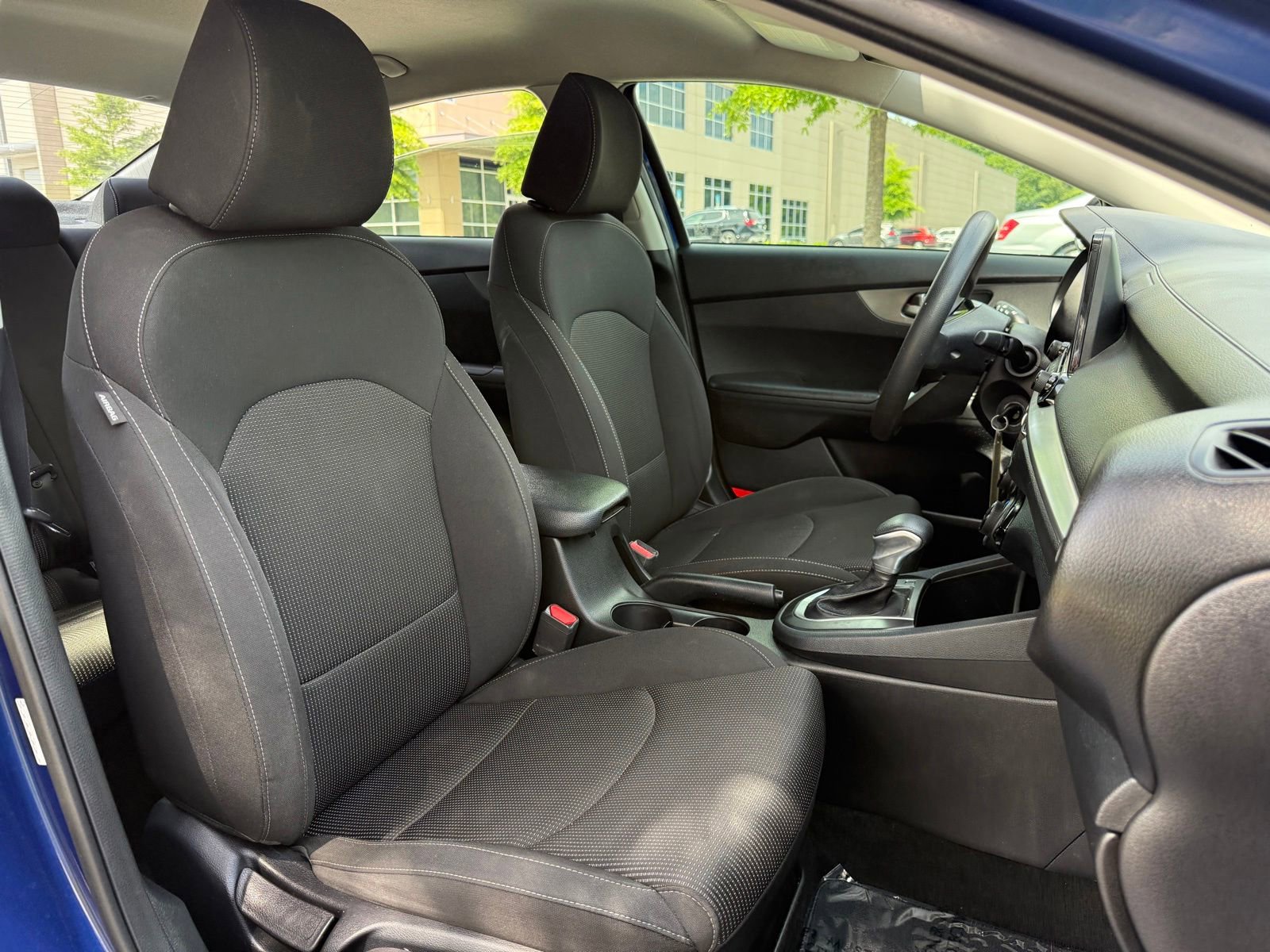 Used 2019 Kia Forte LXS FWD image 36