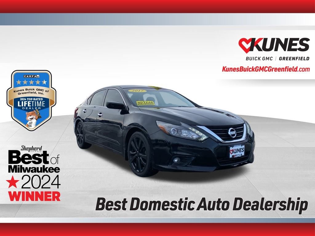 Used 2017 Nissan Altima 2.5 SR w/ Midnight Edition Package