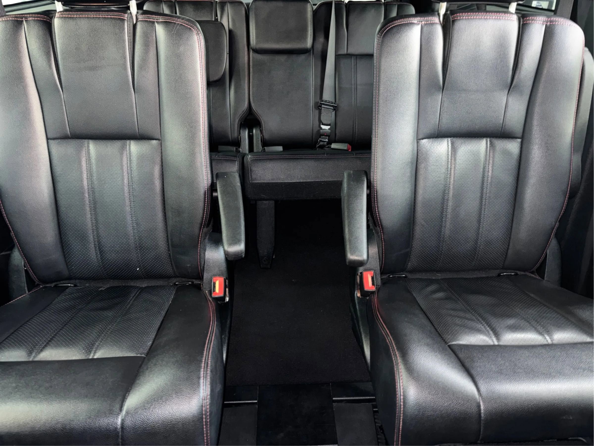 Used 2018 Dodge Grand Caravan GT FWD image 20