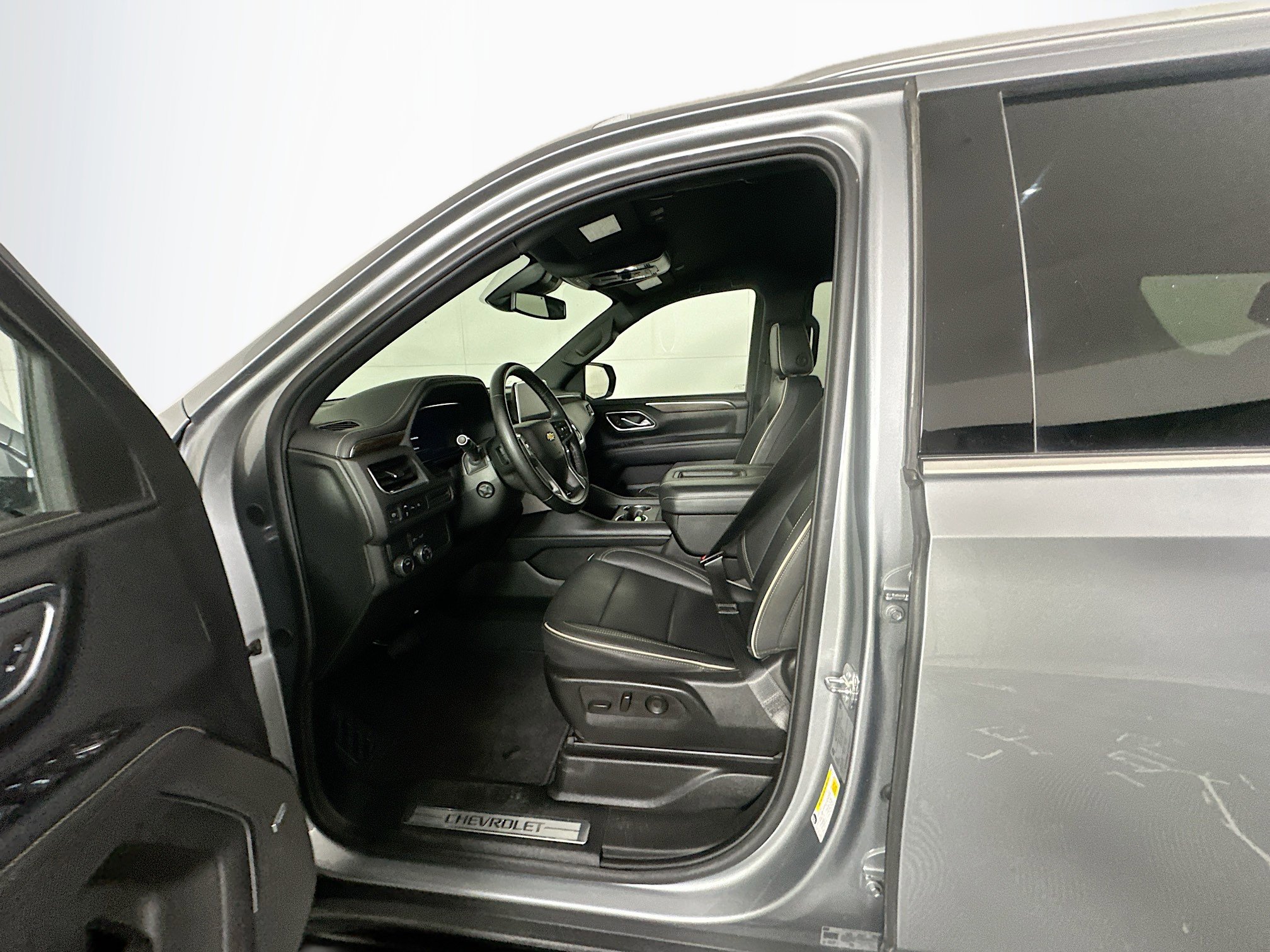 Used 2024 Chevrolet Tahoe Premier image 13