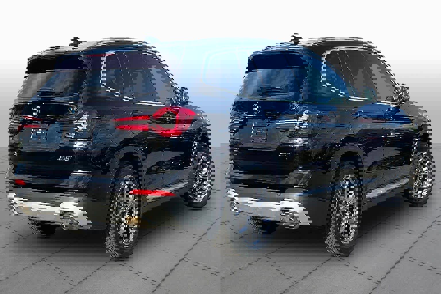 Used 2023 BMW X3 xDrive30i w/ Premium Package image 12