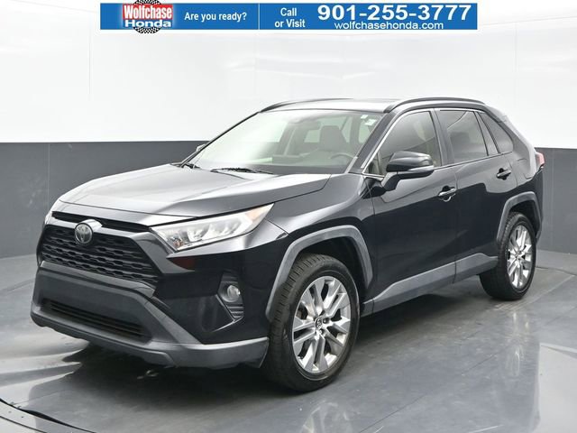 Used 2019 Toyota RAV4 XLE Premium w/ Cold Weather Package image 1
