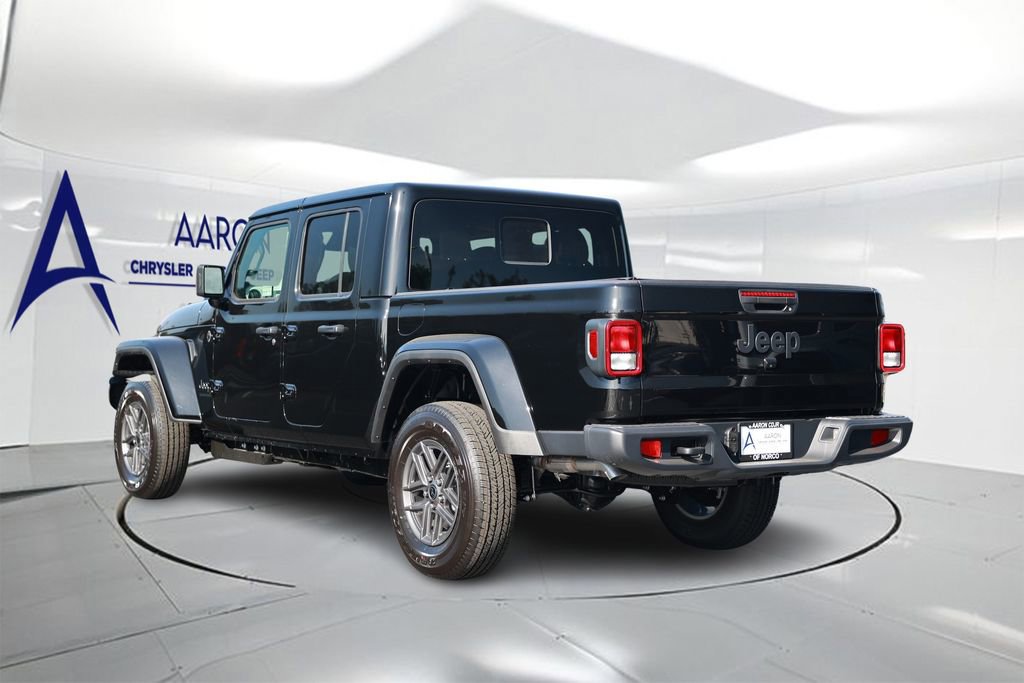 New 2026 Jeep Gladiator Sport image 2