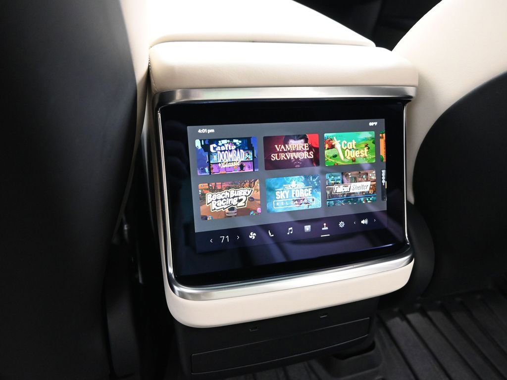 Used 2023 Tesla Model X Plaid image 36
