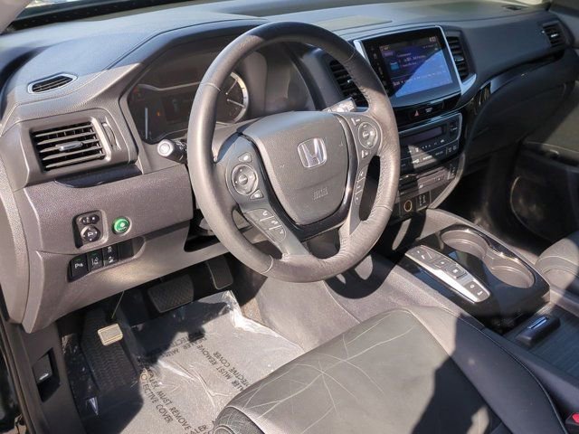 Used 2018 Honda Pilot Touring image 12