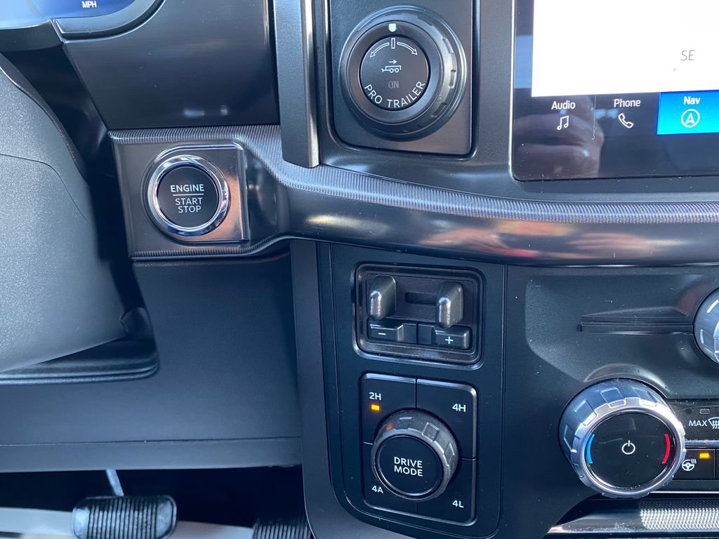 Used 2025 Ford F150 Lariat AWD/4WD image 30