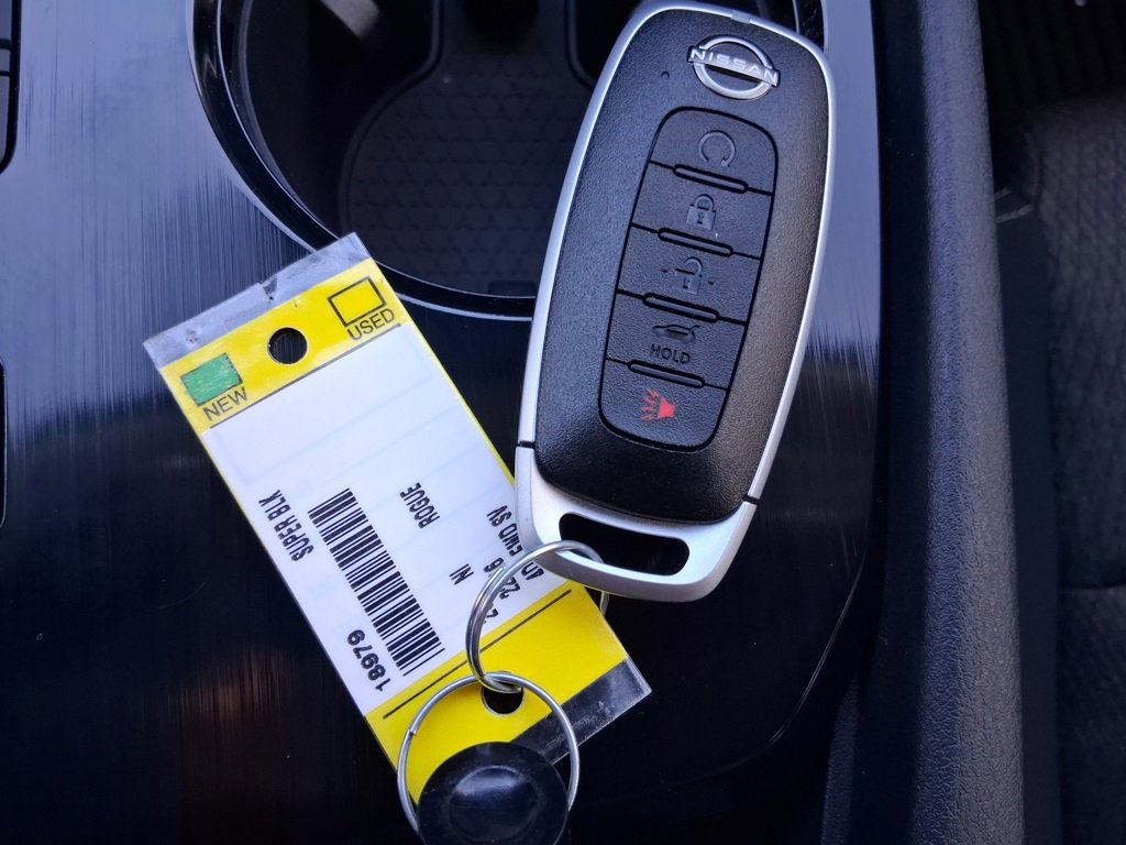 New 2026 Nissan Rogue SV image 31