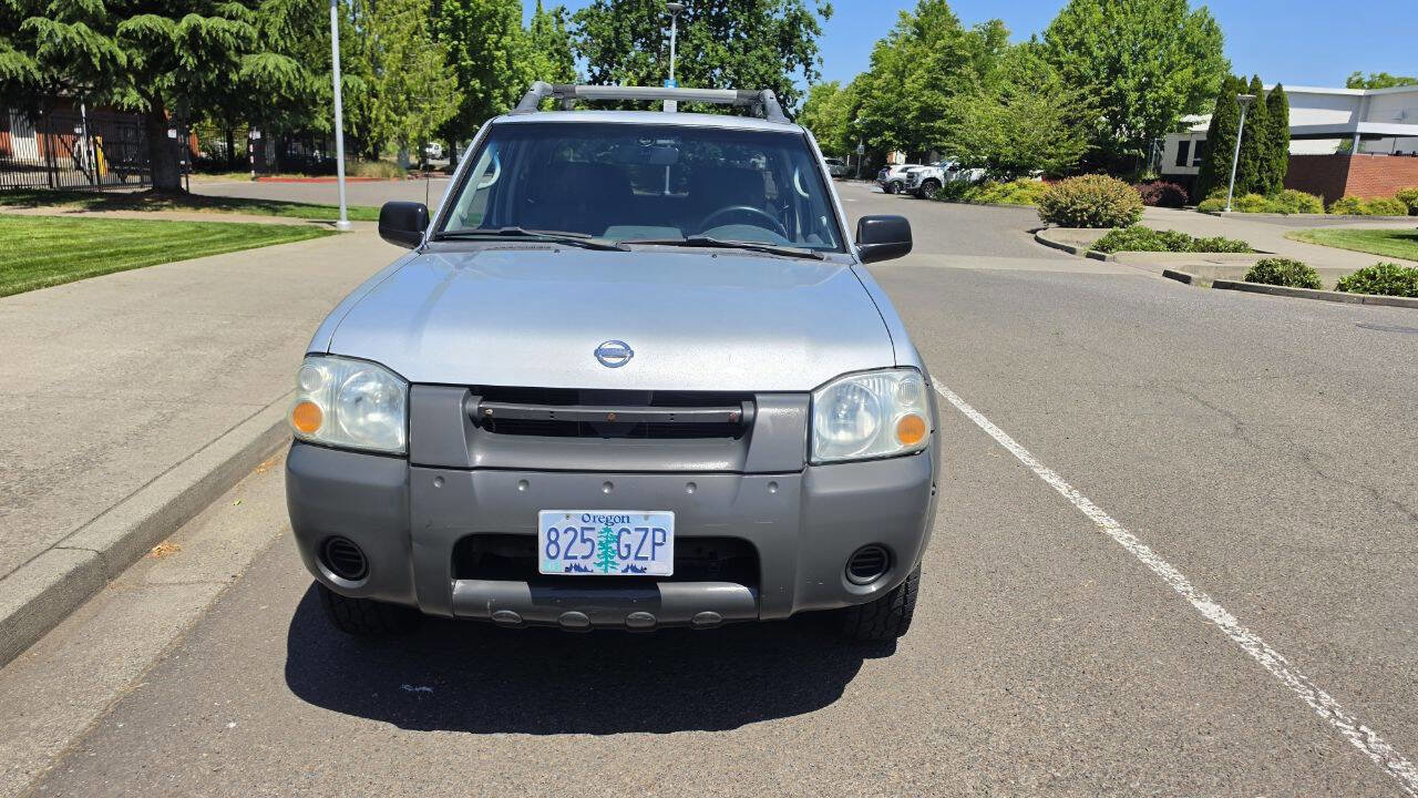 Used 2002 Nissan Frontier XE AWD/4WD image 2
