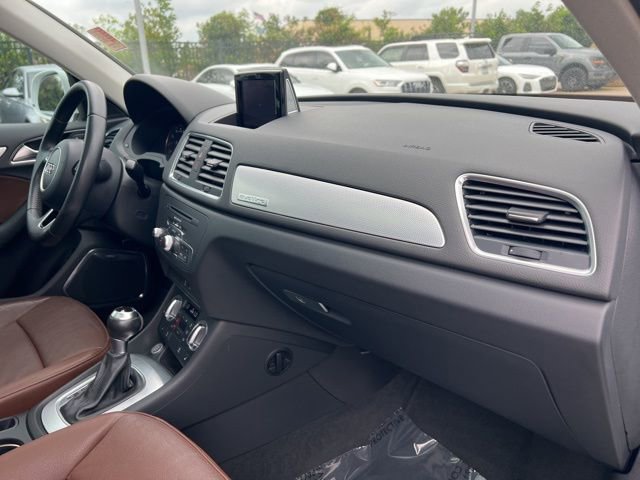 Used 2015 Audi Q3 2.0T Prestige image 28