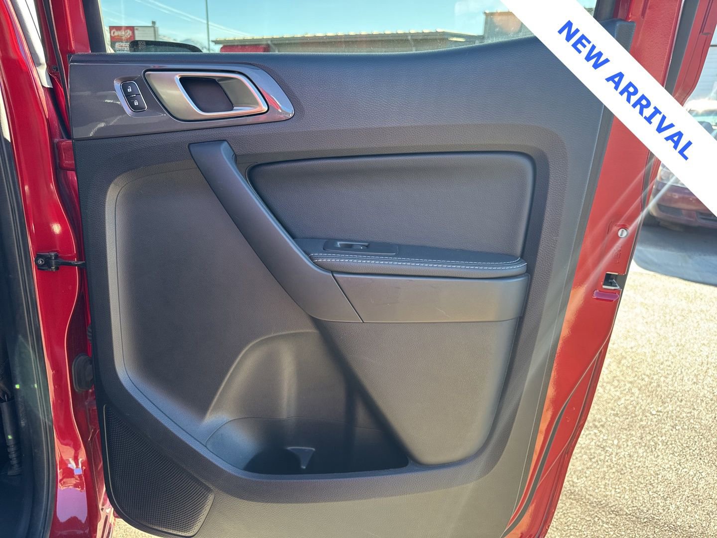 Used 2020 Ford Ranger Lariat w/ Equipment Group 501A Mid image 13