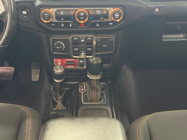 Used 2020 Jeep Gladiator Mojave AWD/4WD image 16