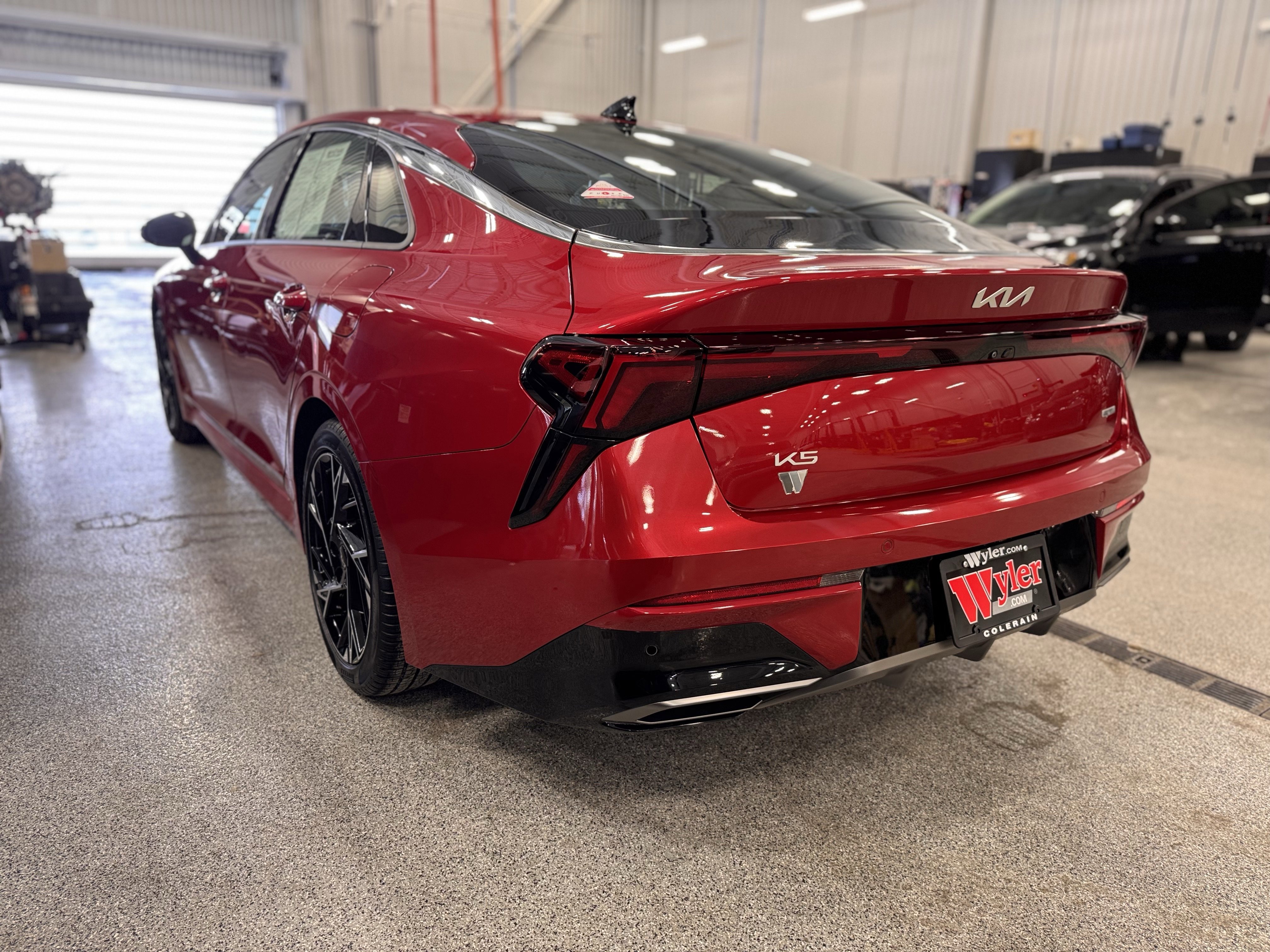 Certified 2025 Kia K5 GT-Line image 30