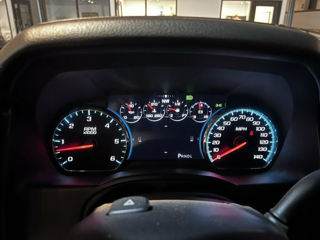 Used 2020 GMC Yukon XL Denali AWD/4WD image 31