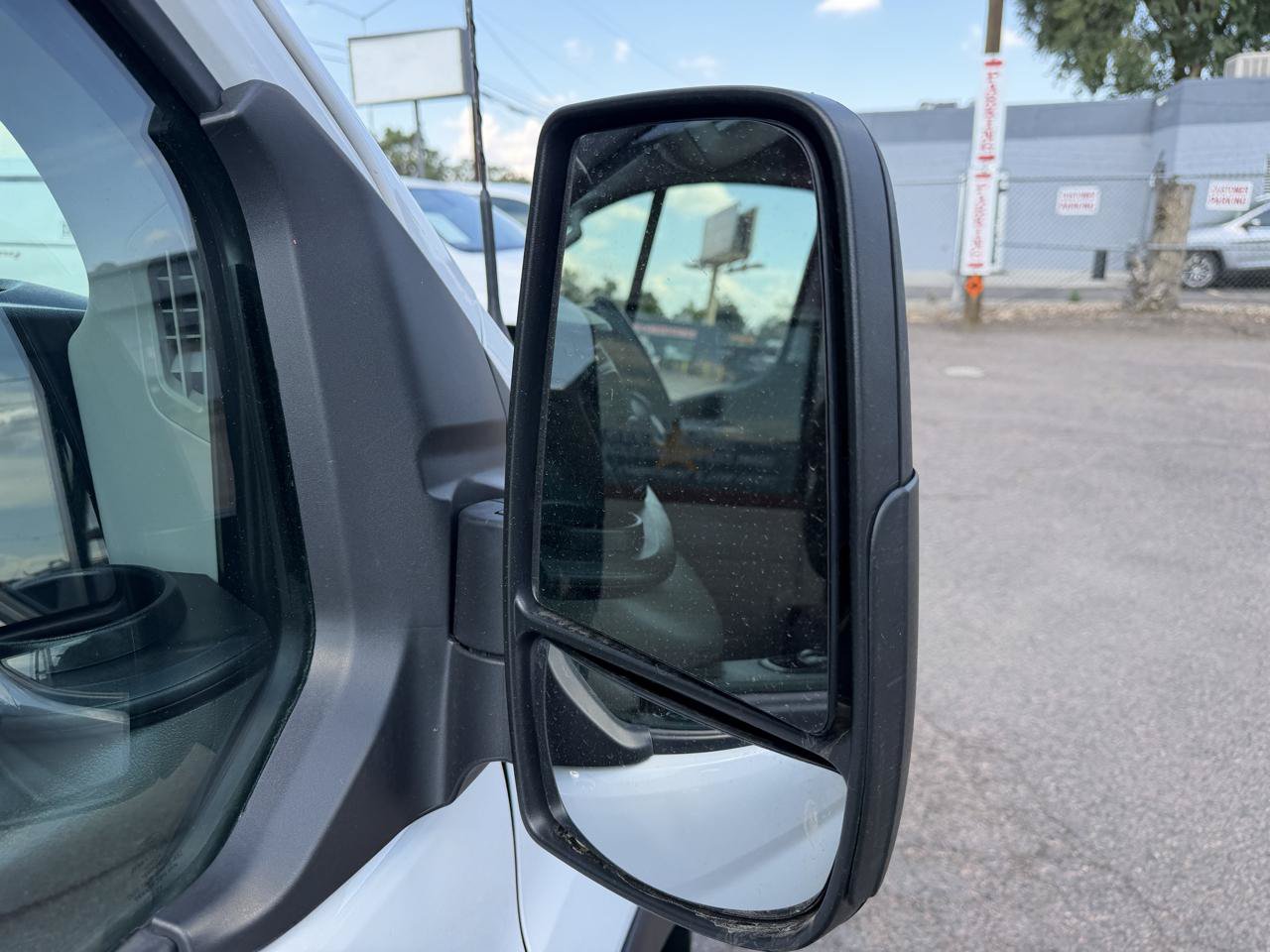 Used 2023 Ford Transit 250 Low Roof AWD image 32