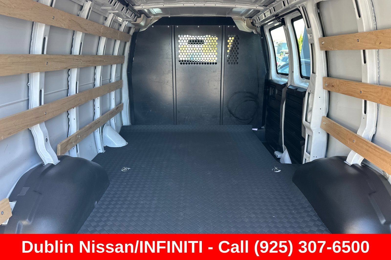 Used 2025 Chevrolet Express 2500 w/ Driver Convenience Package RWD image 16