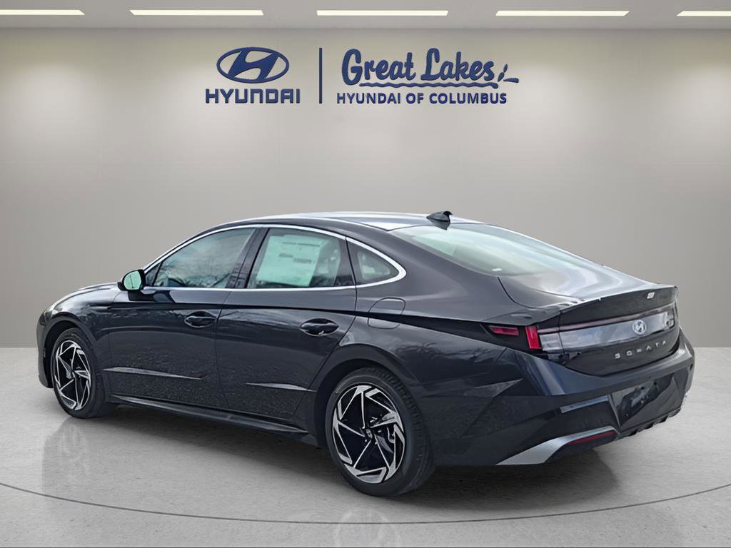 New 2026 Hyundai Sonata SEL FWD image 3