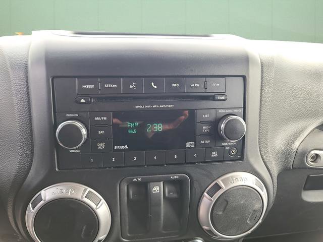 Used 2013 Jeep Wrangler Rubicon w/ PWR Convenience Group image 30