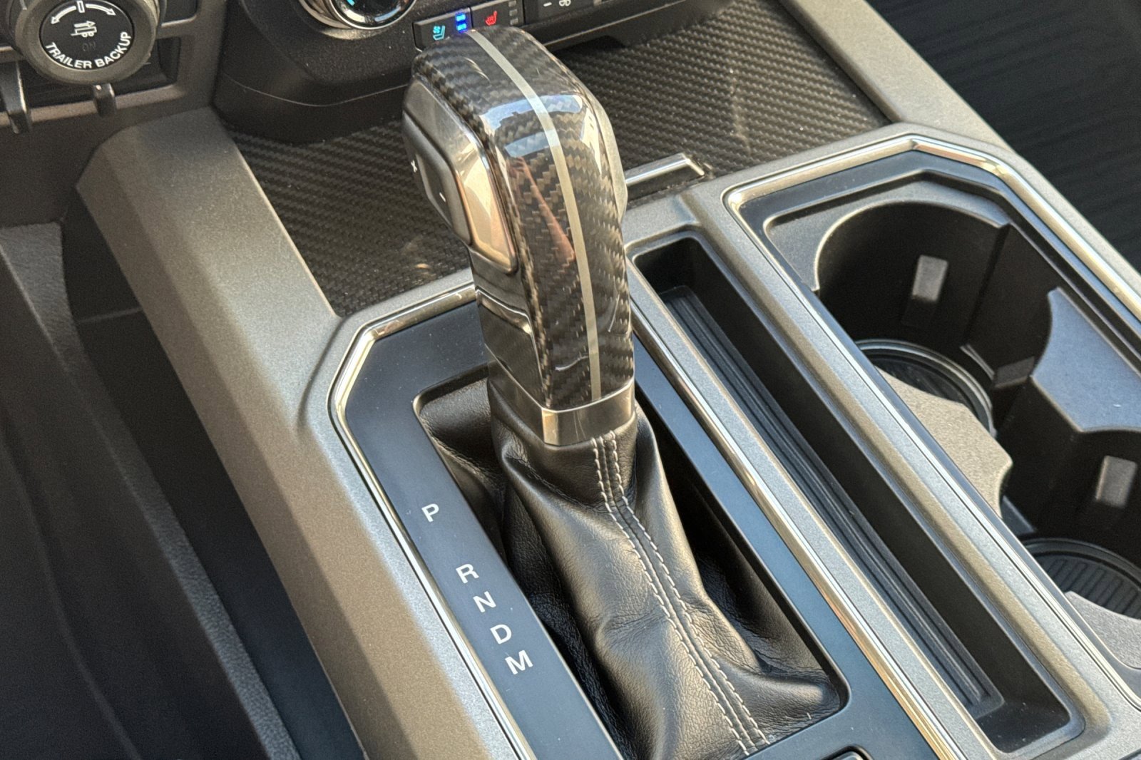 Used 2019 Ford F150 Raptor w/ Equipment Group 802A Luxury image 23