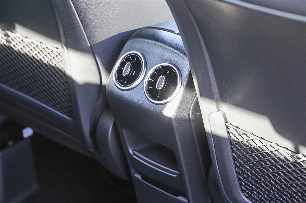 Used 2024 Mercedes-Benz GLA 35 AMG 4MATIC image 22