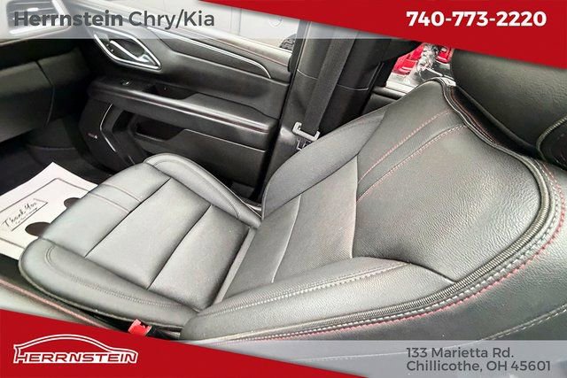 Used 2022 Chevrolet Suburban RST image 11