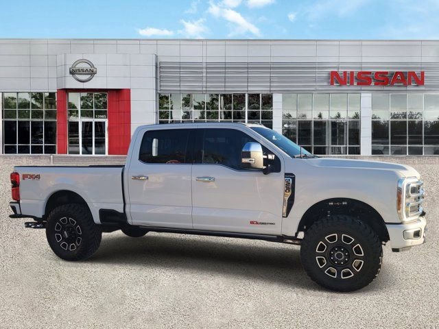 Used 2024 Ford F250 Platinum image 2