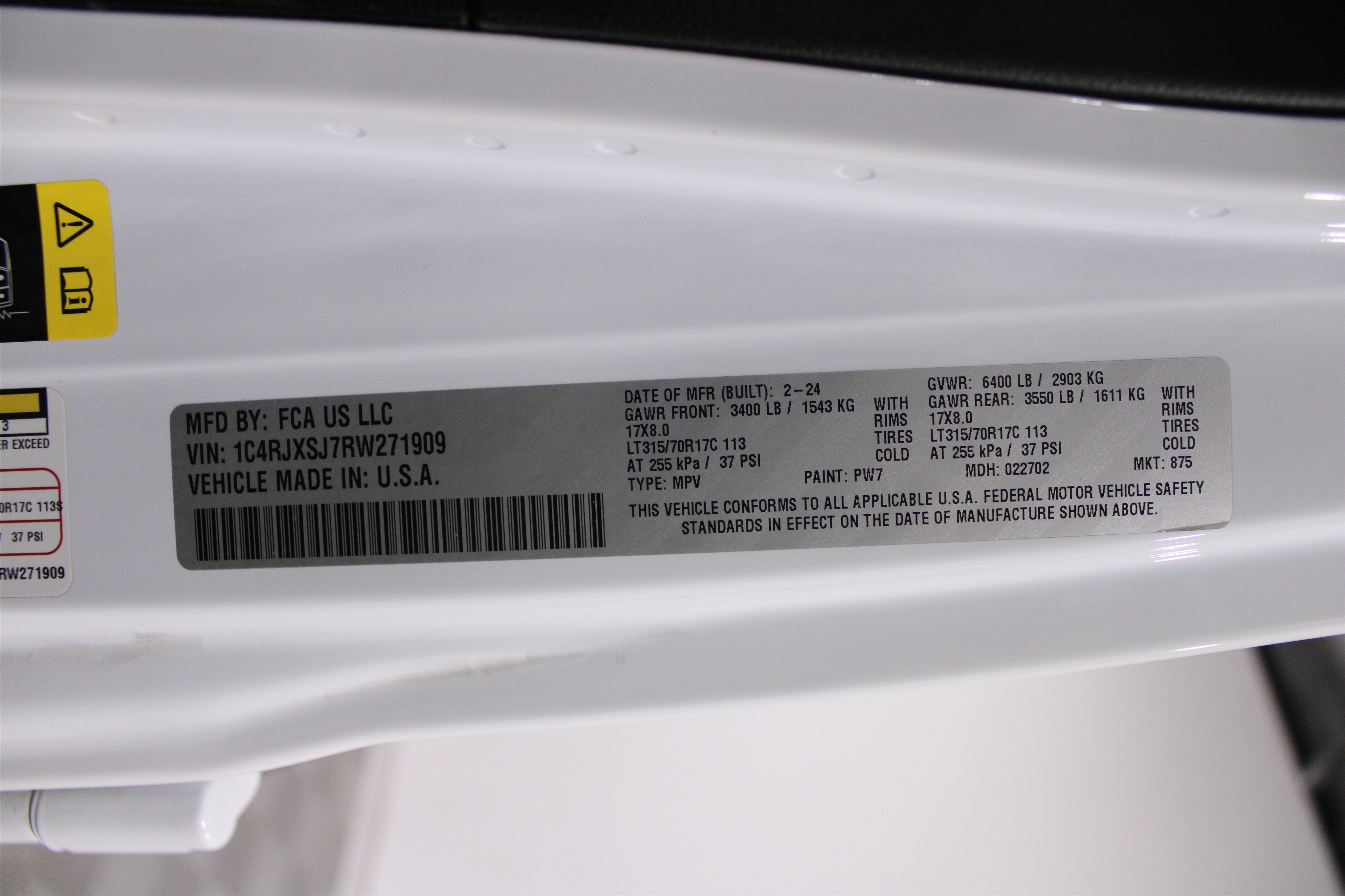 Used 2024 Jeep Wrangler Unlimited Rubicon 392 image 34