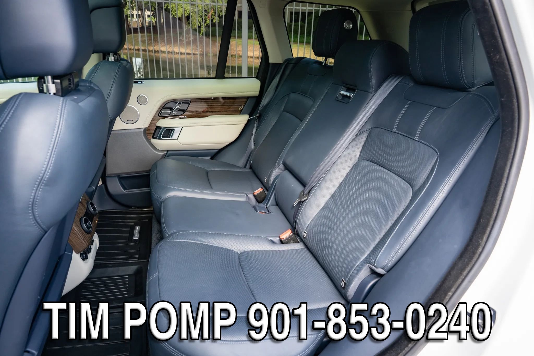 Used 2018 Land Rover Range Rover HSE AWD/4WD image 13