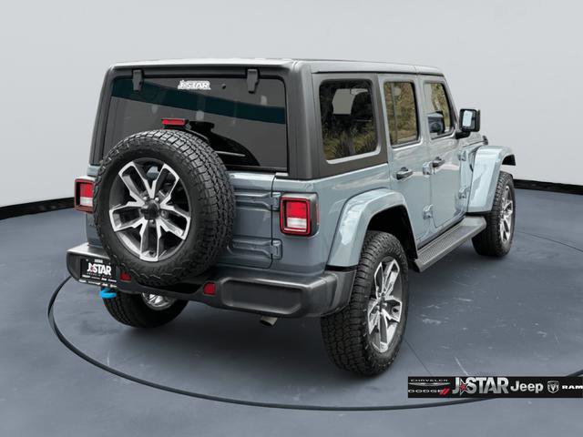 Used 2024 Jeep Wrangler Unlimited w/ LED Headlamp & Fog Lamp Group AWD/4WD image 4
