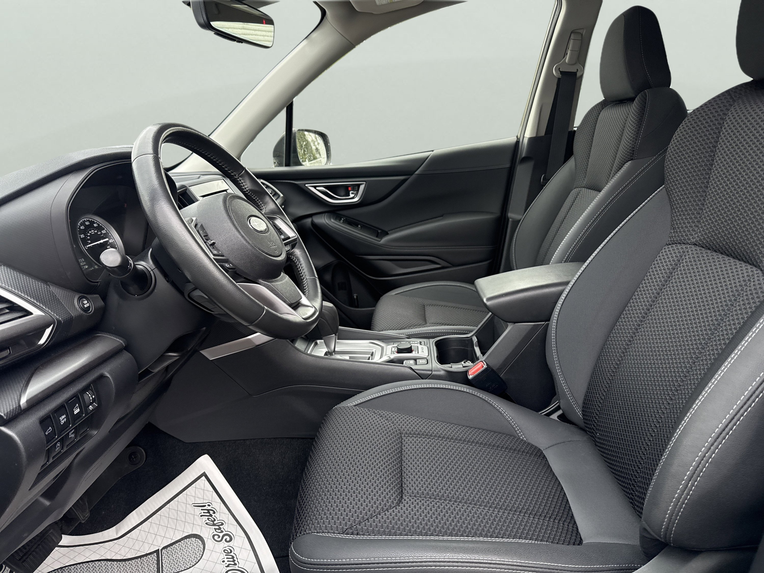 Used 2023 Subaru Forester Premium AWD/4WD image 15
