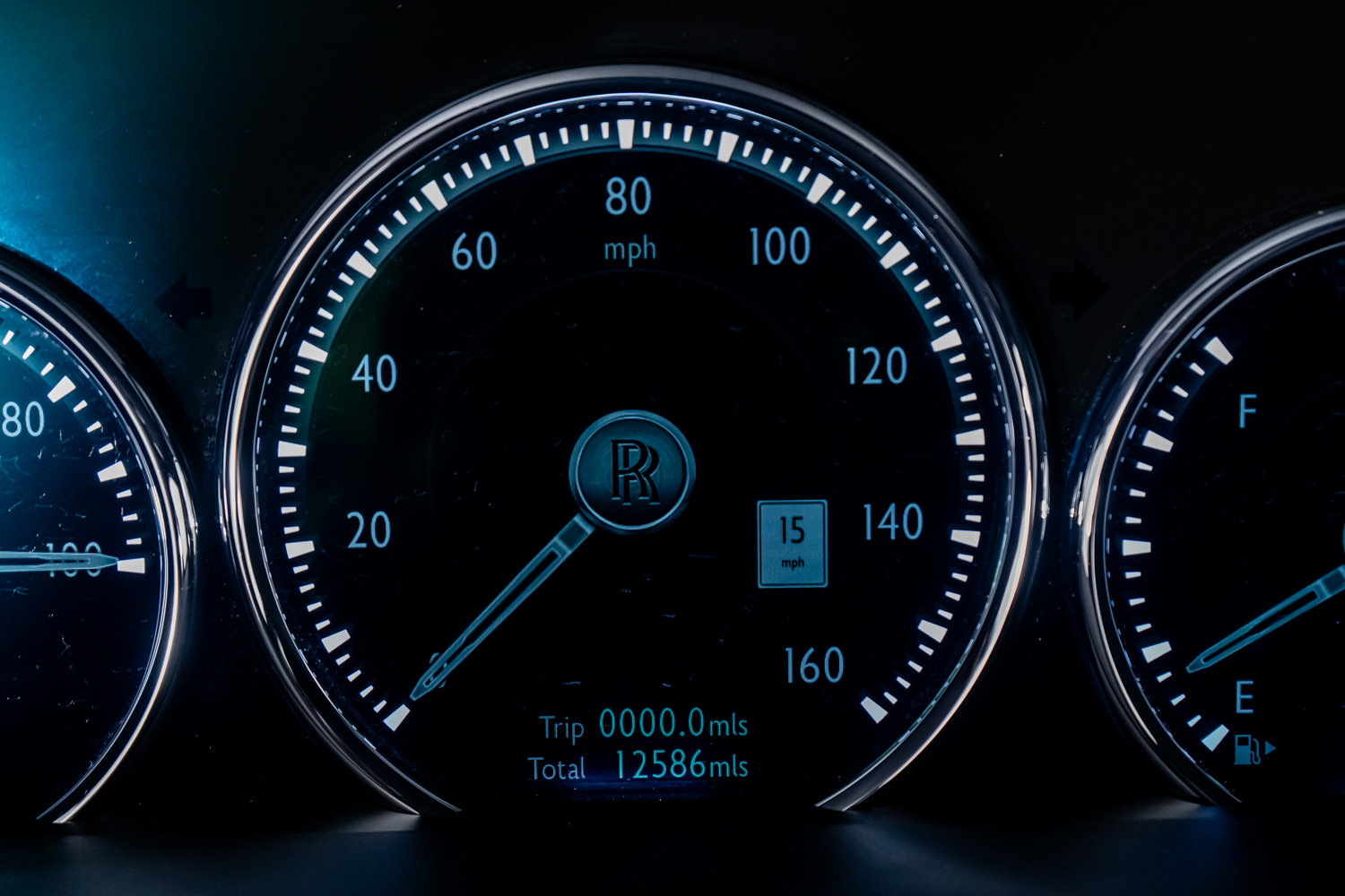 Used 2023 Rolls-Royce Cullinan image 42