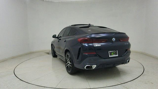 Used 2022 BMW X6 xDrive40i w/ Executive Package image 71