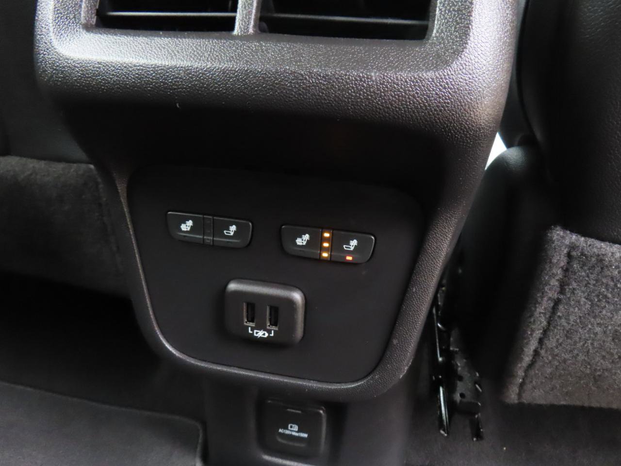 Used 2019 Chevrolet Equinox Premier image 22