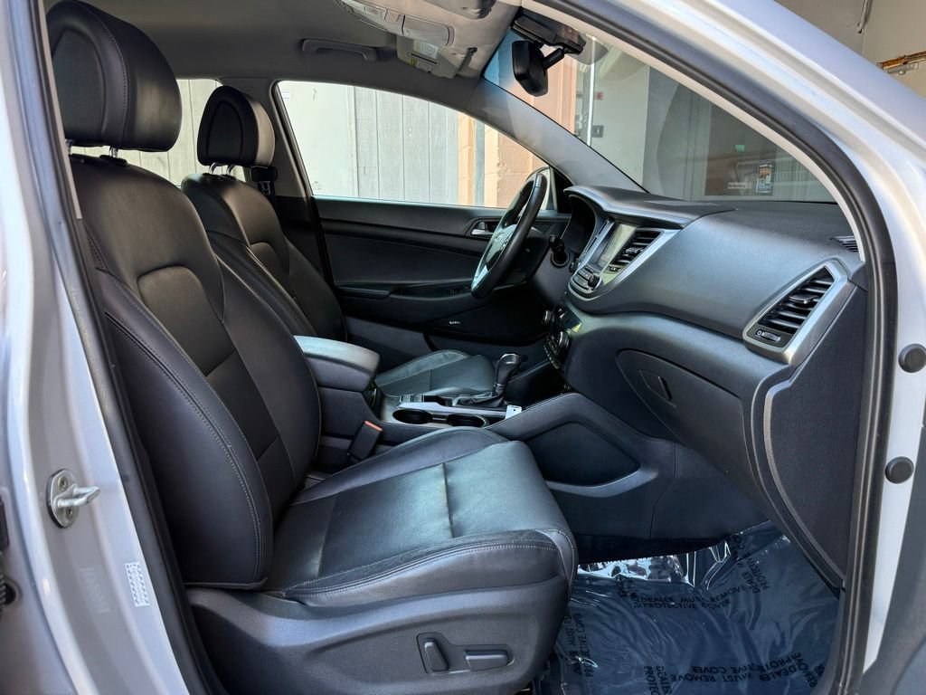 Used 2017 Hyundai Tucson Limited FWD image 17