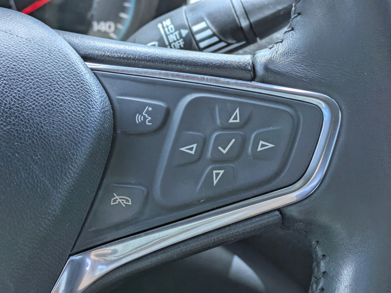 Used 2021 Chevrolet Malibu RS FWD image 19