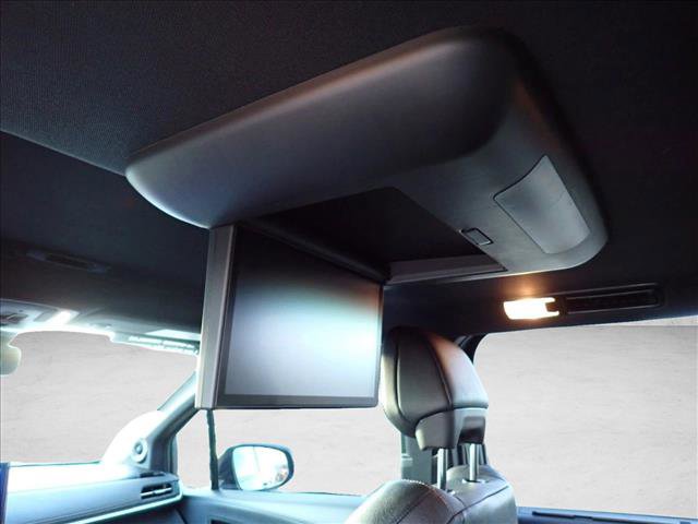 Used 2025 Toyota Sienna Platinum image 12