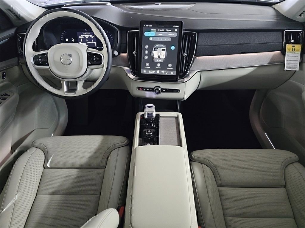 New 2026 Volvo XC90 B6 Ultra w/ Protection Package image 19