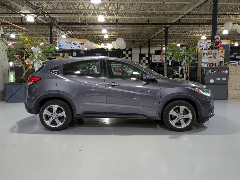 Used 2021 Honda HR-V LX image 6
