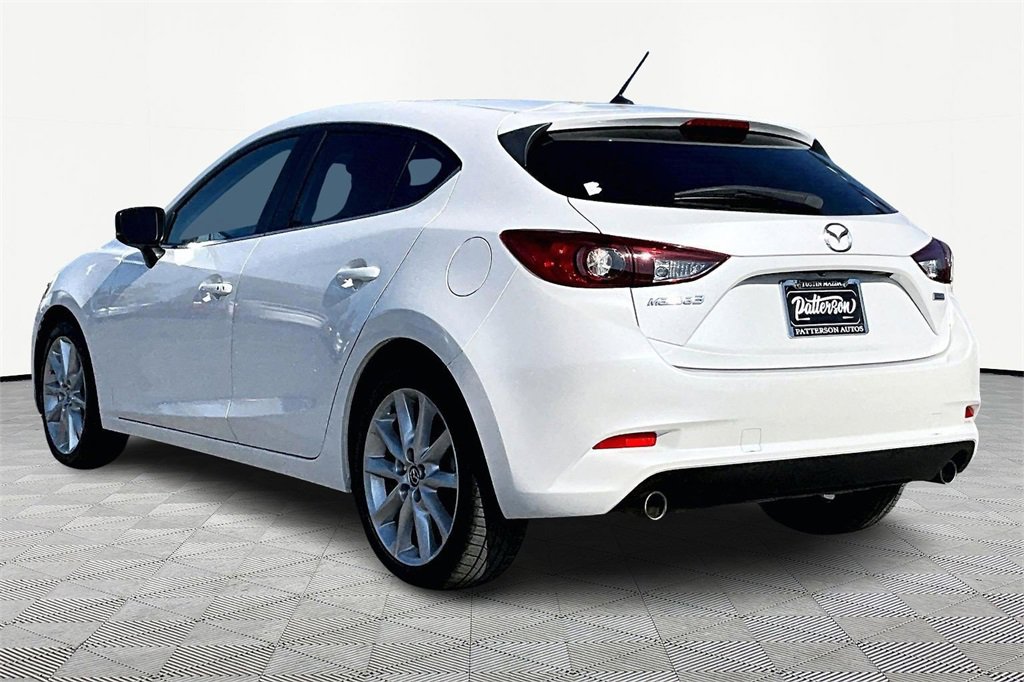Used 2017 MAZDA MAZDA3 Touring image 6