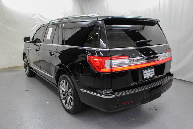 Used 2021 Lincoln Navigator L Reserve AWD/4WD image 9