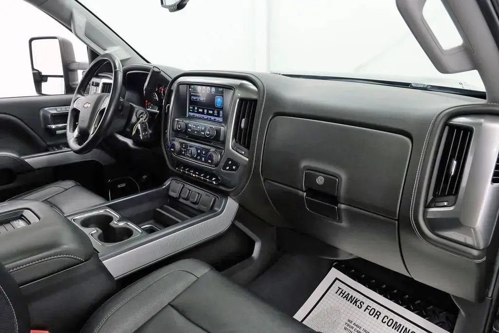 Used 2019 Chevrolet Silverado 2500 LTZ w/ Duramax Plus Package AWD/4WD image 17